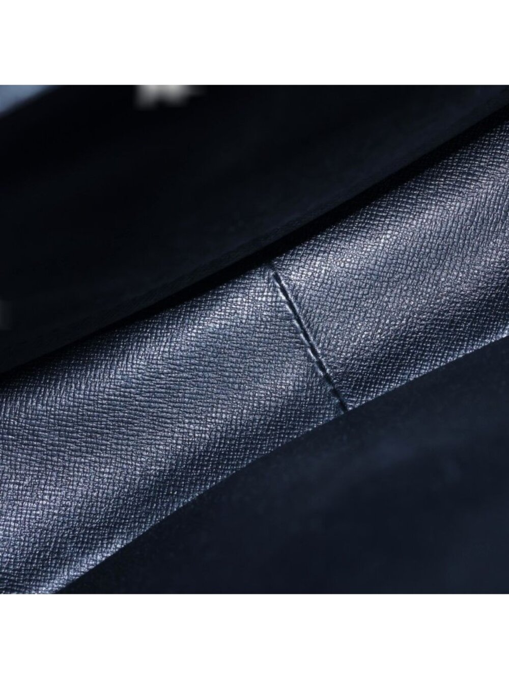 Louis Vuitton Saint Cloud Epi Leather Shoulder Bag Blue - Picture 9 of 10
